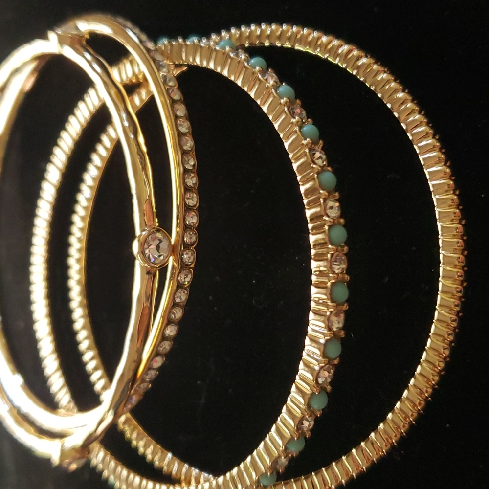 Premier Designs - Bands of Gold Bracelets - Picture 3 of 3